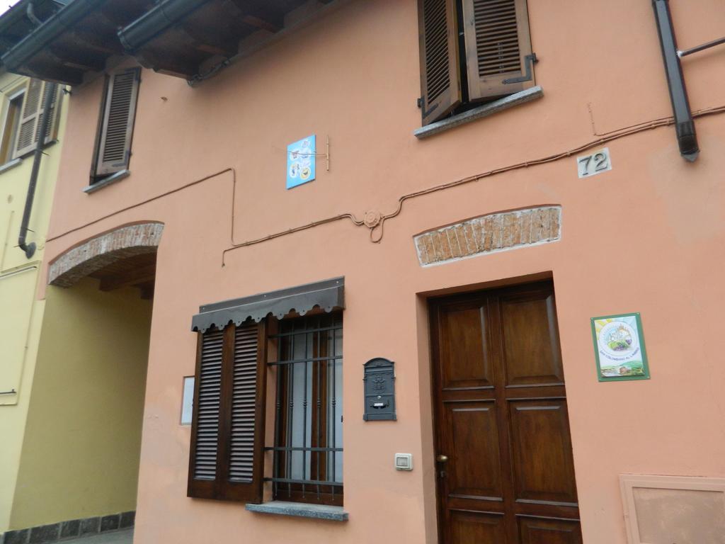 B&B Amici del Colle San Colombano al Lambro Esterno foto
